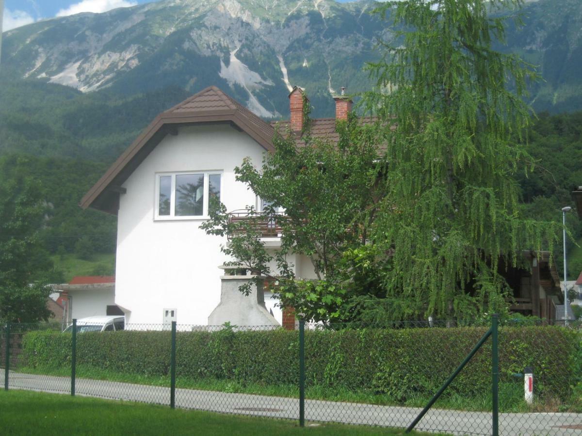 Zirovnica R&G Apartment מראה חיצוני תמונה