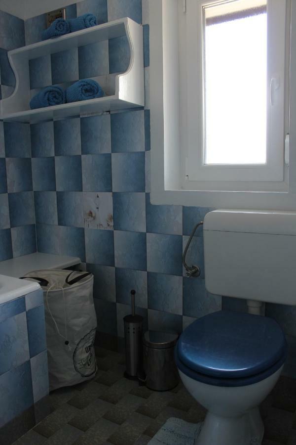 Zirovnica R&G Apartment מראה חיצוני תמונה