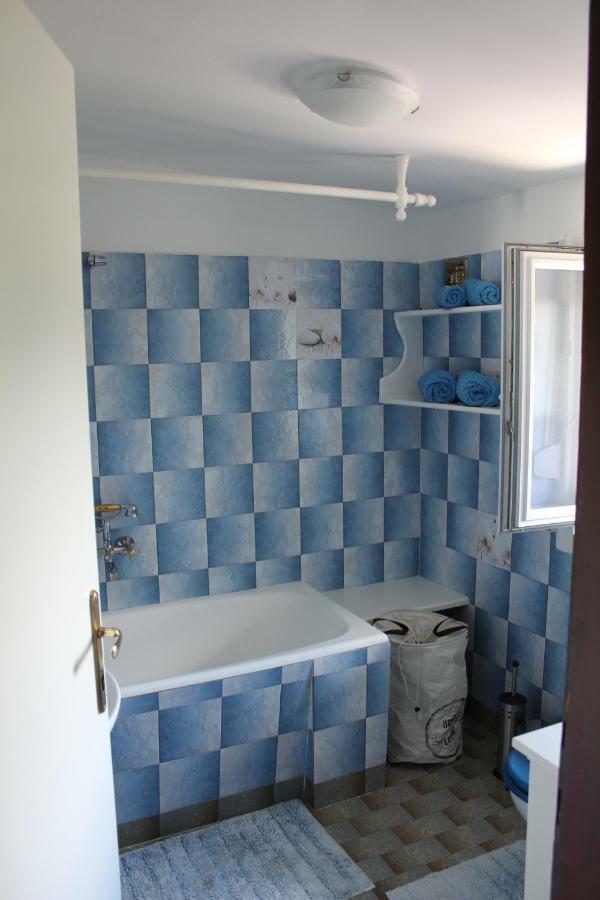 Zirovnica R&G Apartment מראה חיצוני תמונה